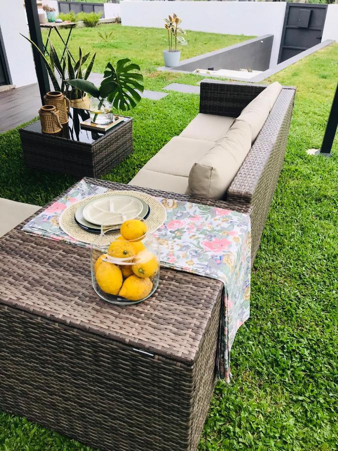 Central Guest House Neiva Екстер'єр фото